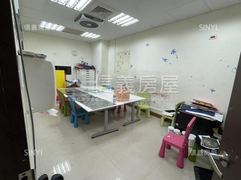 錢兔似錦寶石上品苑房屋室內格局與周邊環境