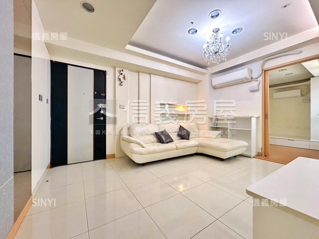 亞灣區‧雄女‧精美兩房房屋室內格局與周邊環境