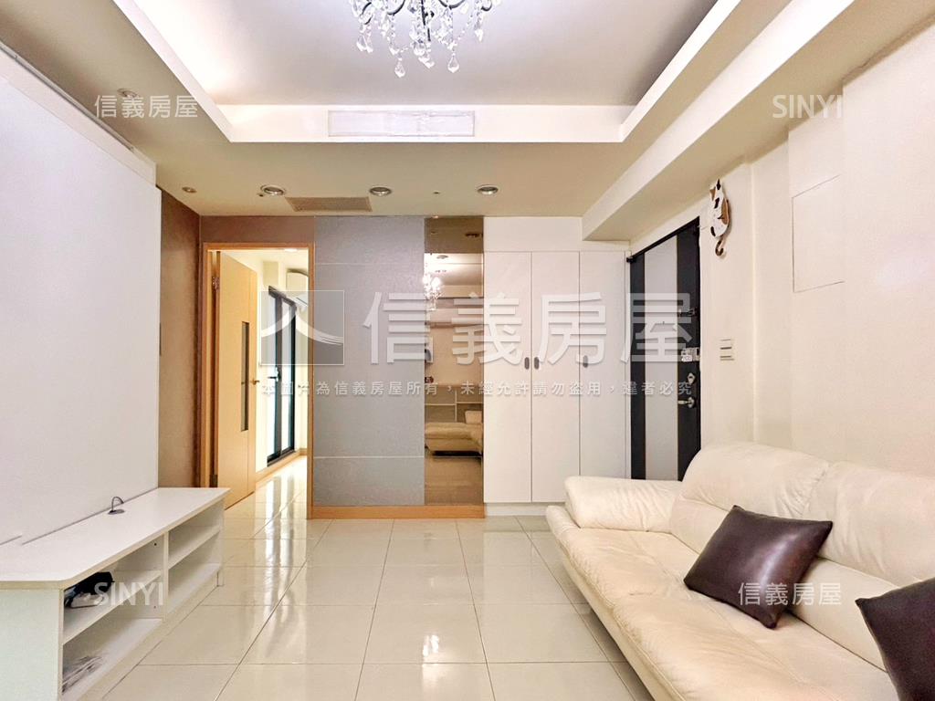 亞灣區‧雄女‧精美兩房房屋室內格局與周邊環境