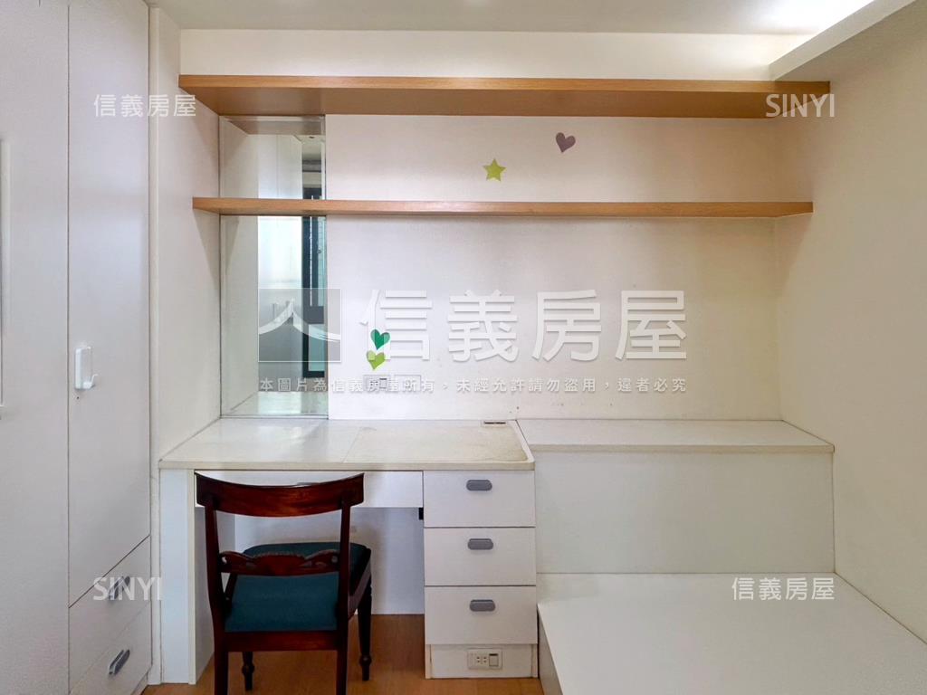 亞灣區‧雄女‧精美兩房房屋室內格局與周邊環境