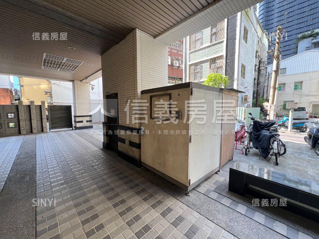 亞灣區‧雄女‧精美兩房房屋室內格局與周邊環境