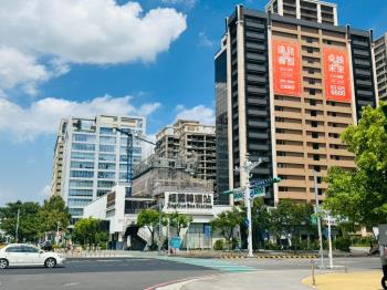 經國重劃區雙衛浴兩房車位