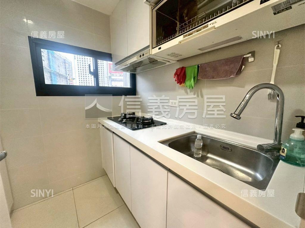 赫里翁臻愛精緻兩房房屋室內格局與周邊環境