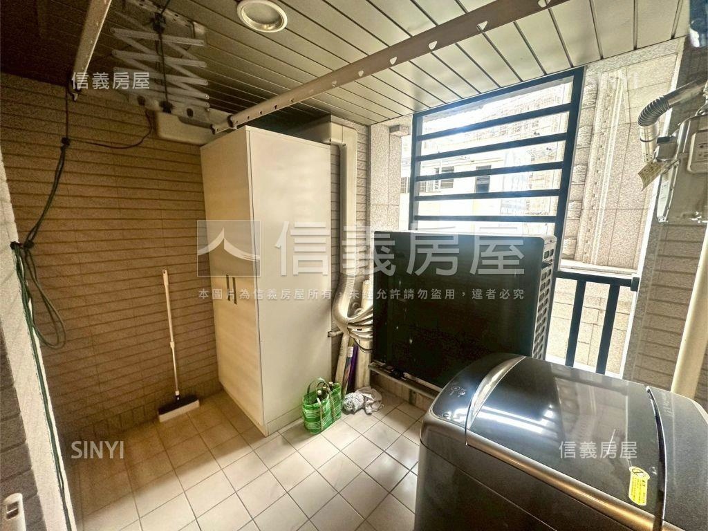 赫里翁臻愛精緻兩房房屋室內格局與周邊環境