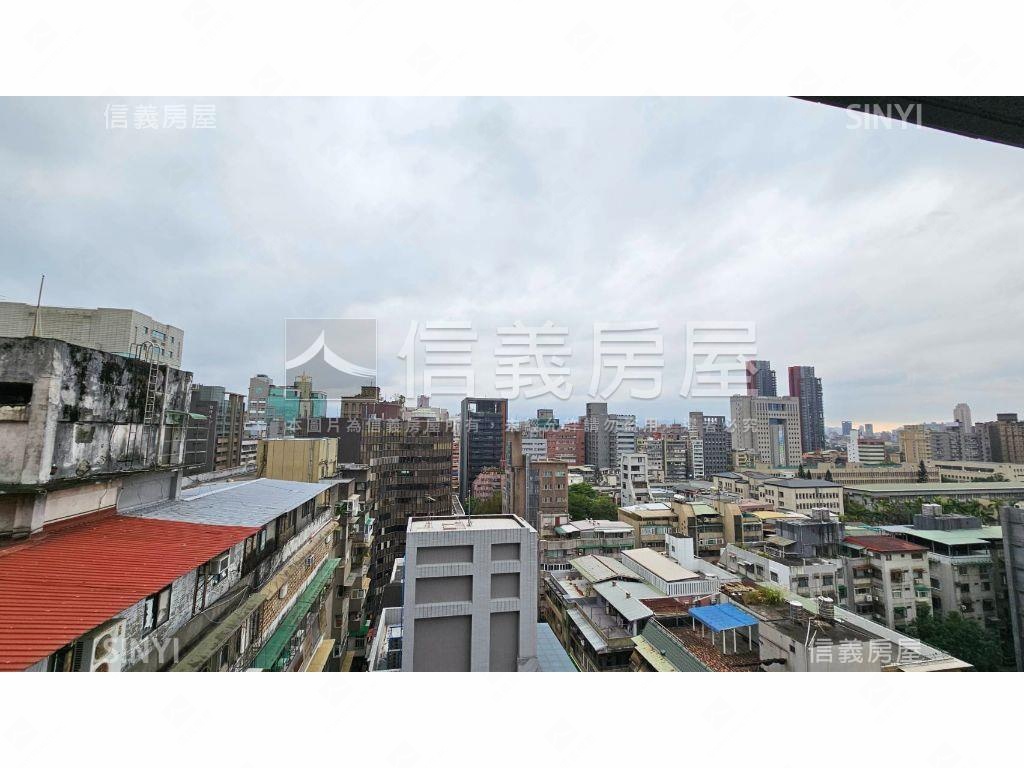 登峰門牌１３Ｆ－８房屋室內格局與周邊環境