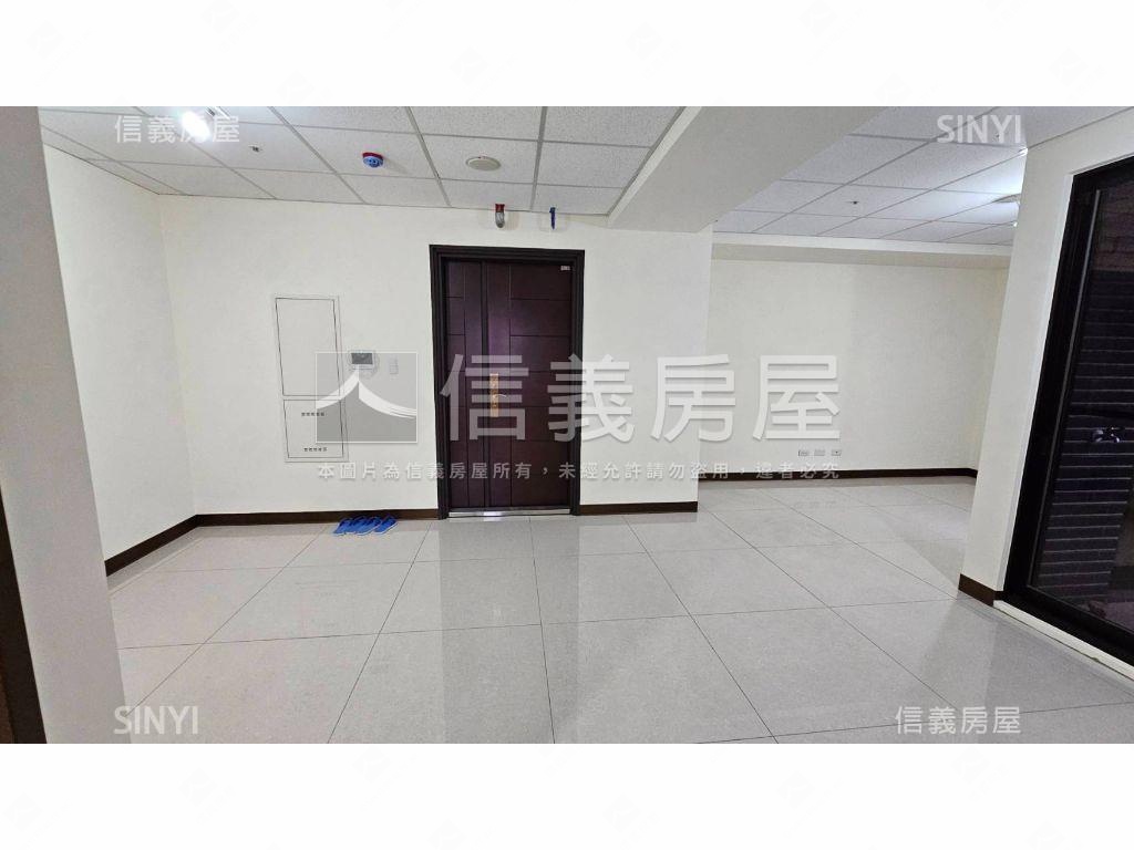 登峰門牌１３Ｆ－８房屋室內格局與周邊環境