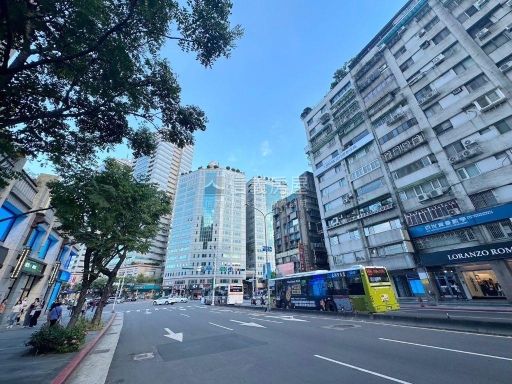 警察宿舍Ｂ區－都更整合中房屋室內格局與周邊環境