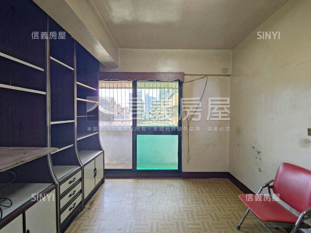 中山一路高樓景觀大套房房屋室內格局與周邊環境