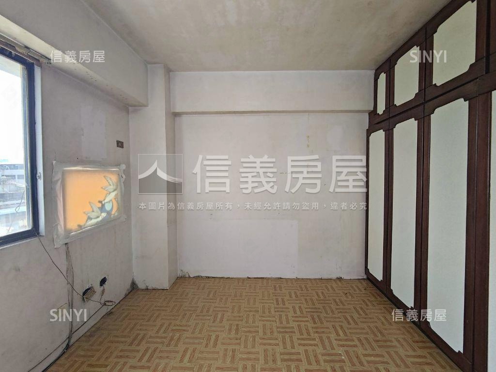 中山一路高樓景觀大套房房屋室內格局與周邊環境