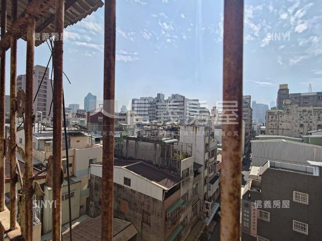 中山一路高樓景觀大套房房屋室內格局與周邊環境