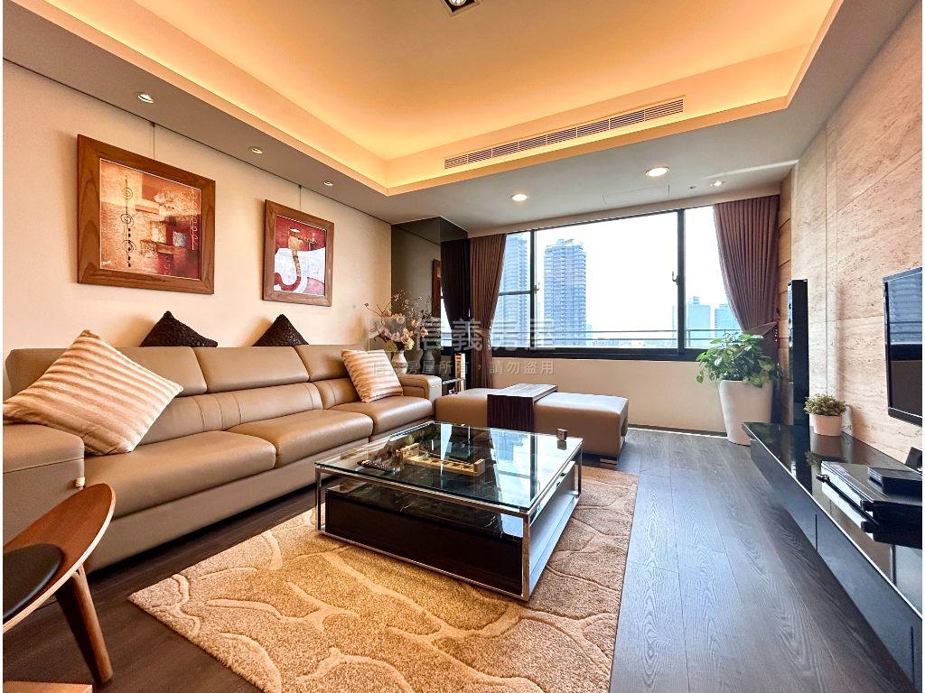 港灣美景．三房車位房屋室內格局與周邊環境