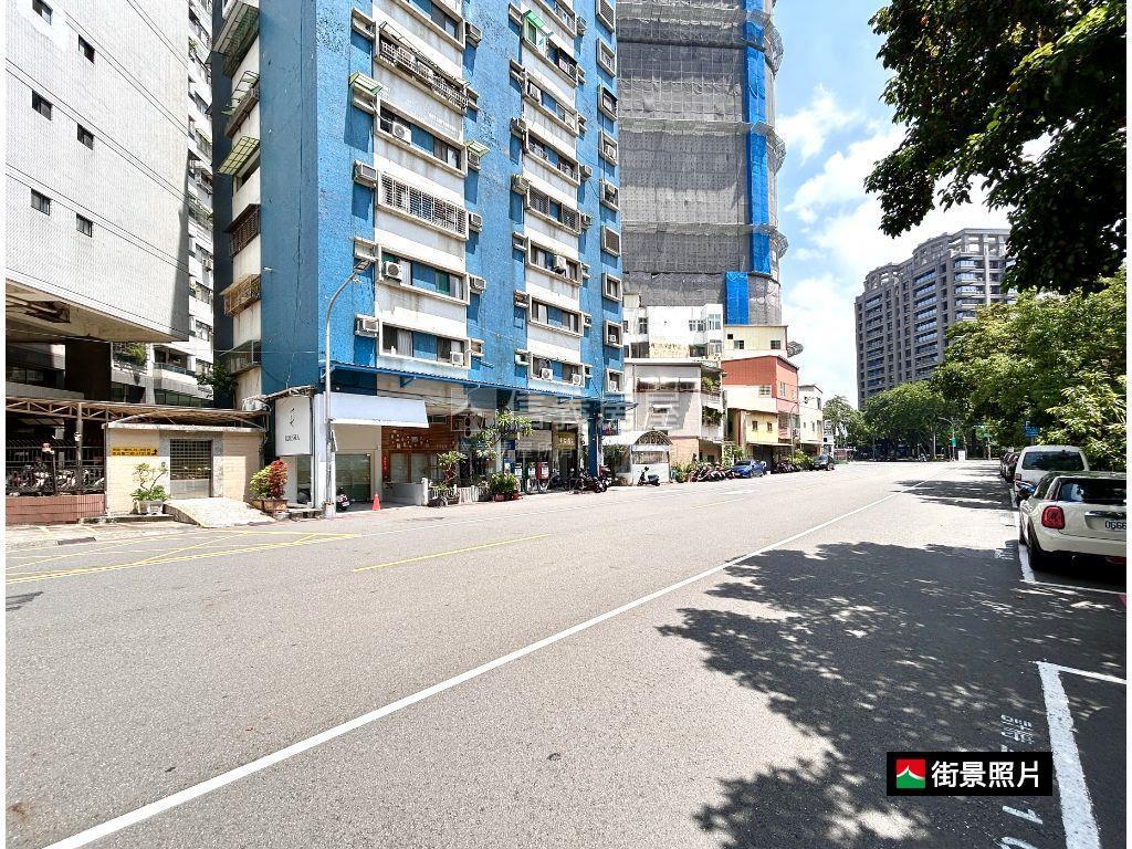 港灣美景．三房車位房屋室內格局與周邊環境