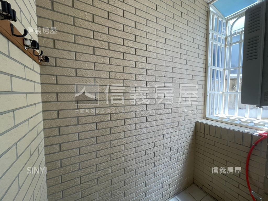 桃園優質景觀透天快樂小鎮房屋室內格局與周邊環境