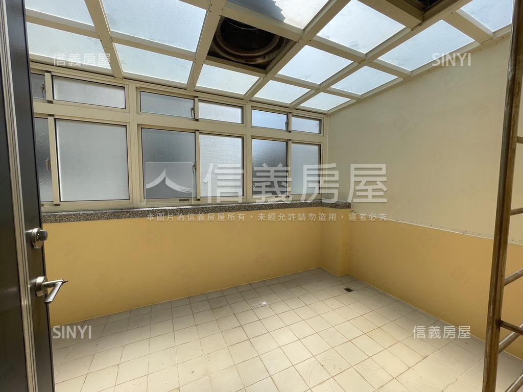 桃園優質景觀透天快樂小鎮房屋室內格局與周邊環境