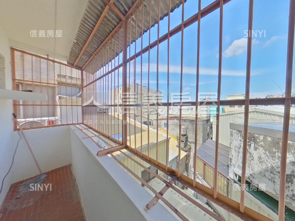 近交流道三房公寓房屋室內格局與周邊環境