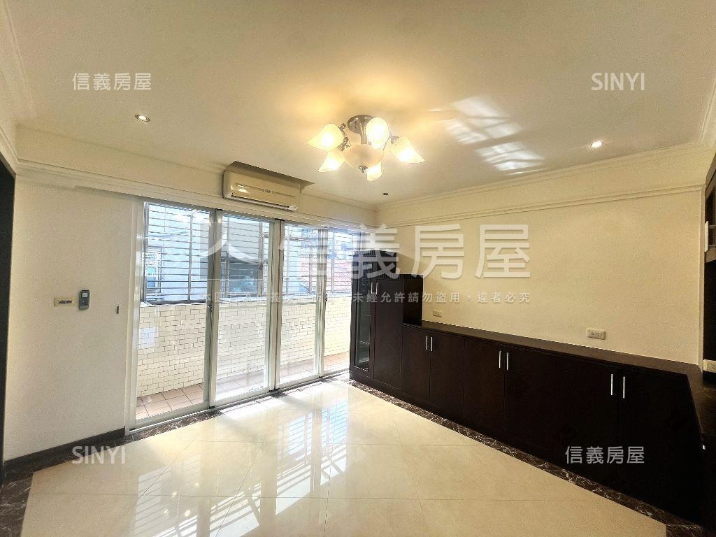 雙仁愛獨棟亮麗美廈房屋室內格局與周邊環境