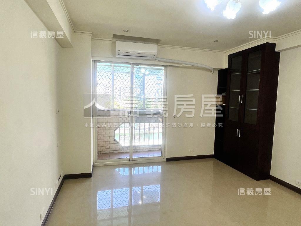 雙仁愛獨棟亮麗美廈房屋室內格局與周邊環境