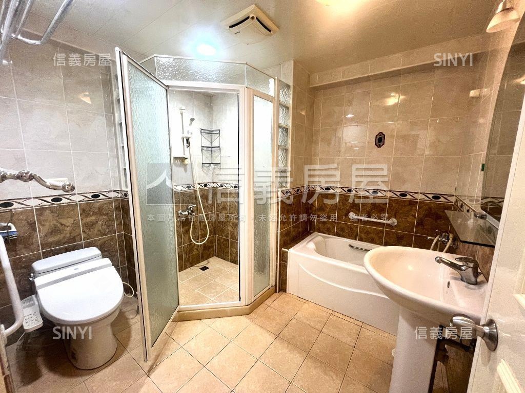 雙仁愛獨棟亮麗美廈房屋室內格局與周邊環境