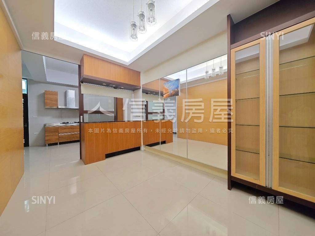 永康有名堂２傳統車墅房屋室內格局與周邊環境