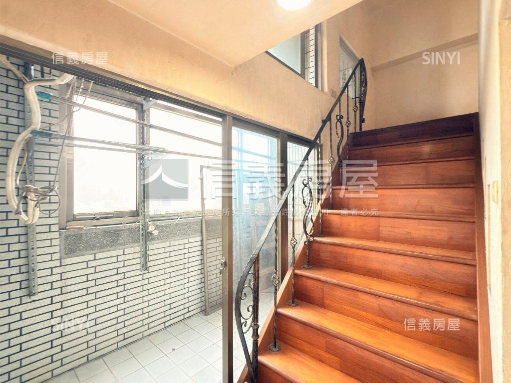 萬世ＯＫ房屋室內格局與周邊環境