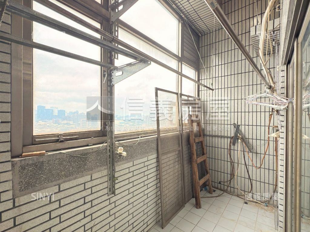 萬世ＯＫ房屋室內格局與周邊環境