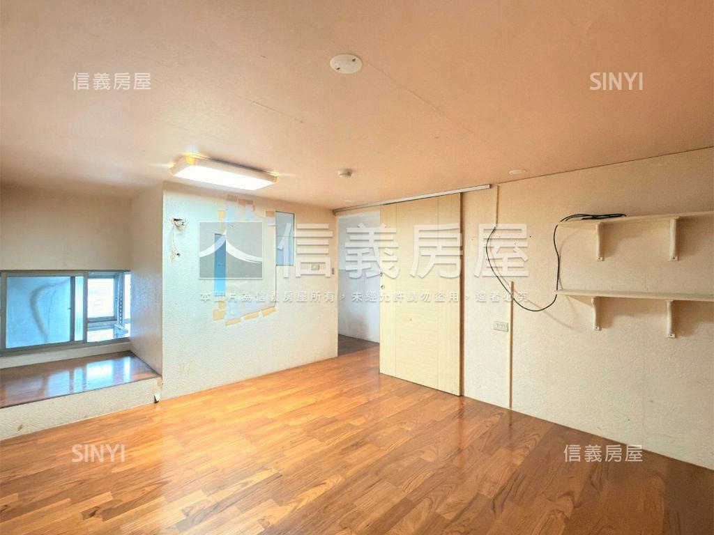 萬世ＯＫ房屋室內格局與周邊環境