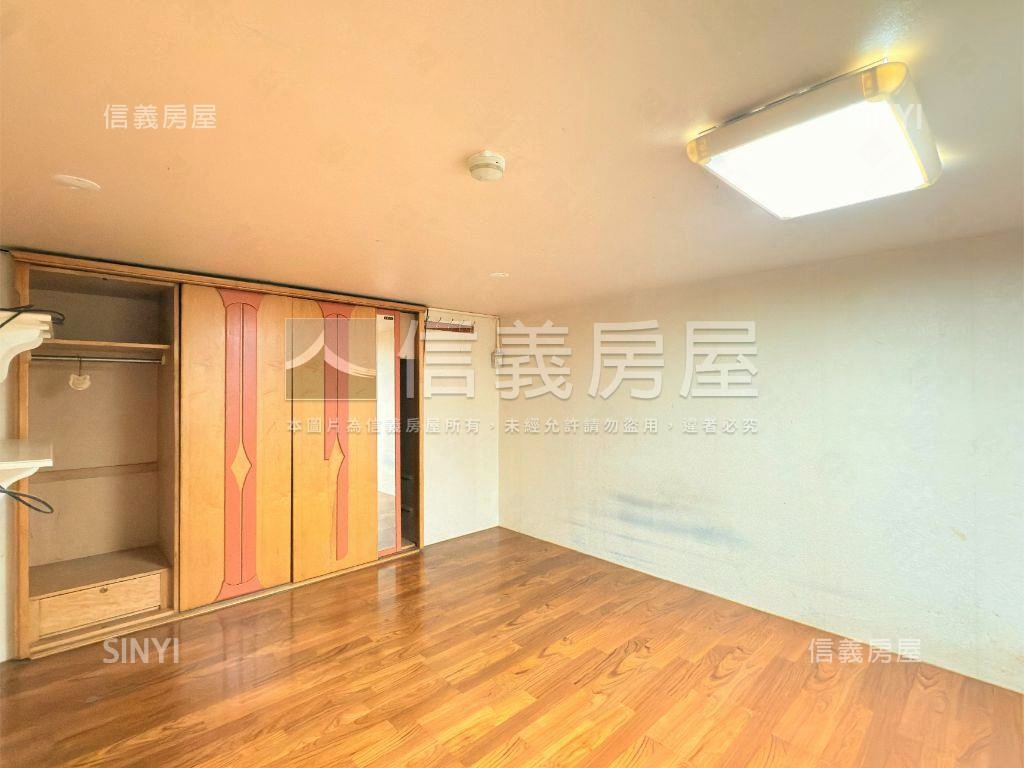 萬世ＯＫ房屋室內格局與周邊環境