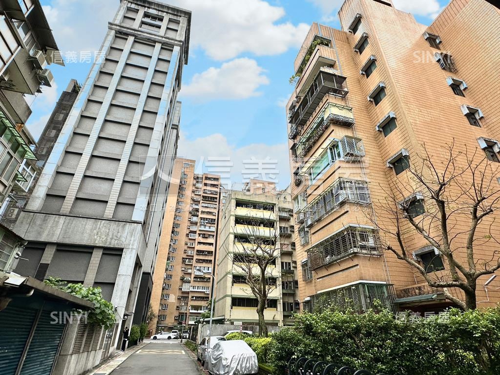大安區２２坪土地持分獨棟房屋室內格局與周邊環境