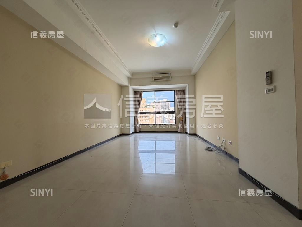 文心會館邊間兩房機上車位房屋室內格局與周邊環境