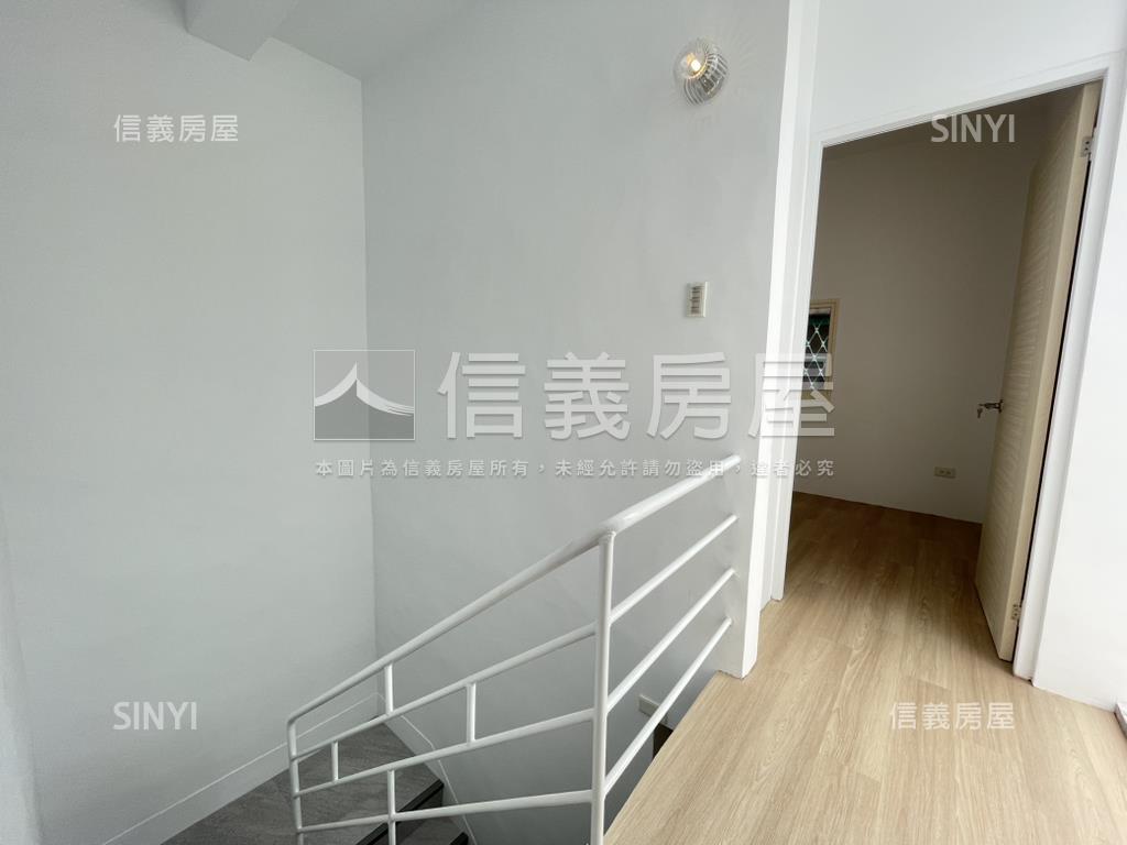 水田街漂亮邊間透天房屋室內格局與周邊環境