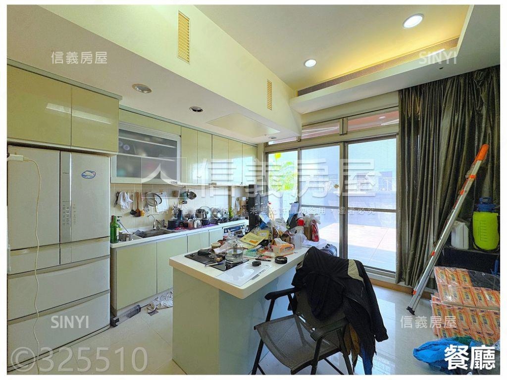 近捷運✨邊間庭院透天房屋室內格局與周邊環境