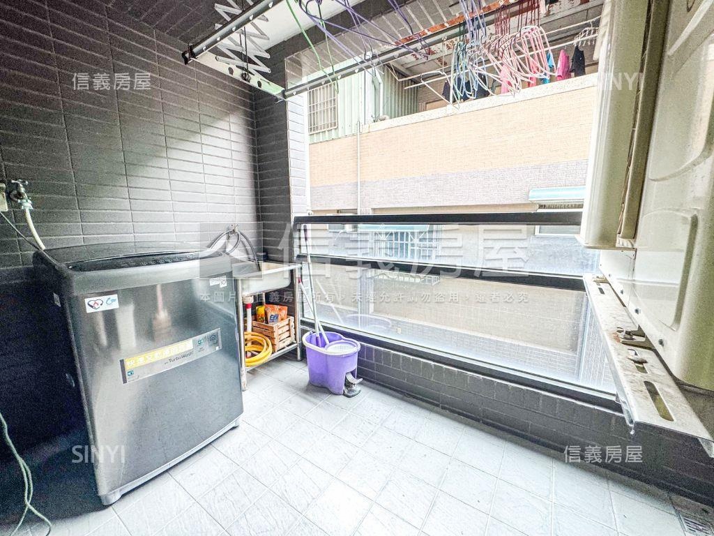 楠梓土庫精美兩房房屋室內格局與周邊環境