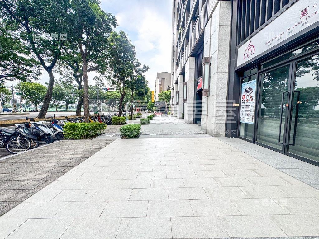 楠梓土庫精美兩房房屋室內格局與周邊環境
