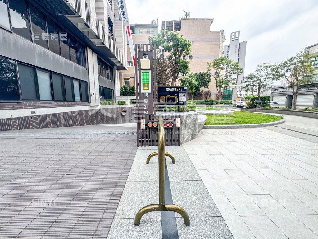 楠梓土庫精美兩房房屋室內格局與周邊環境