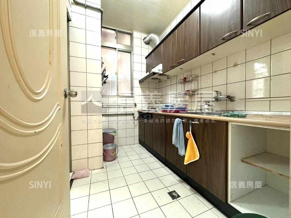 桃園正中山路旁寶祥縣寶房屋室內格局與周邊環境