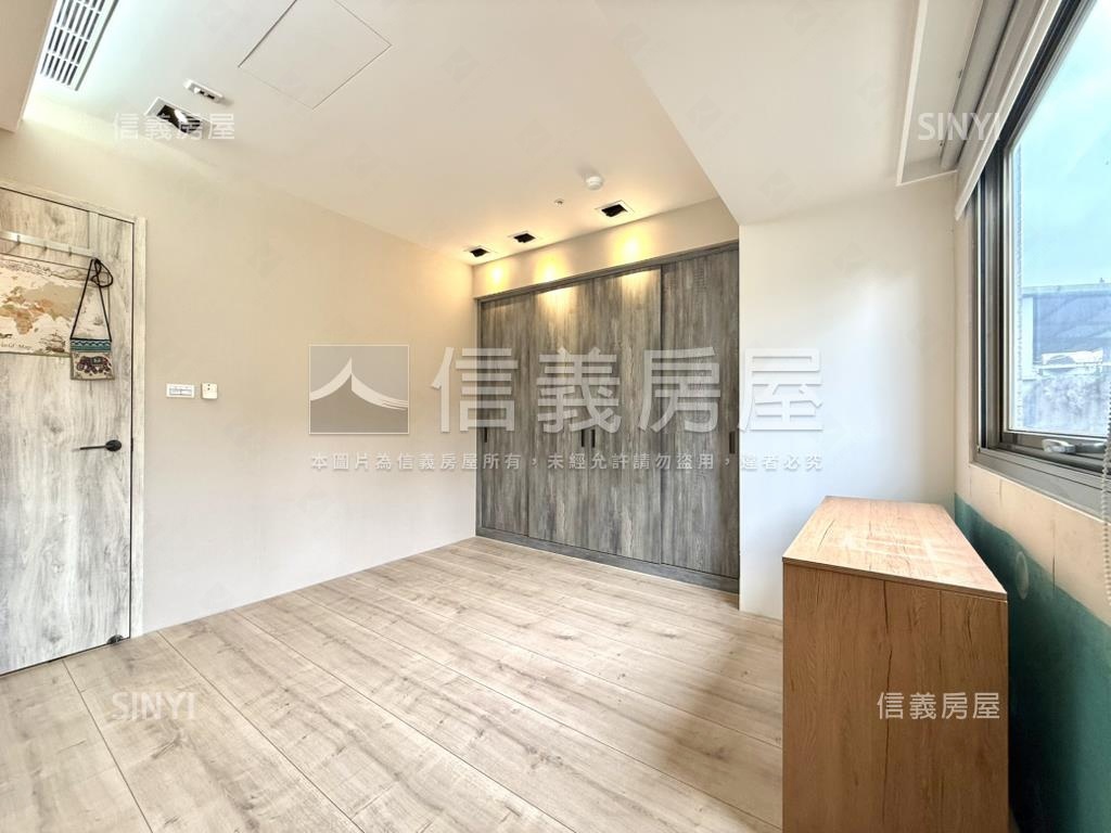 近捷運區公所精裝美美屋房屋室內格局與周邊環境