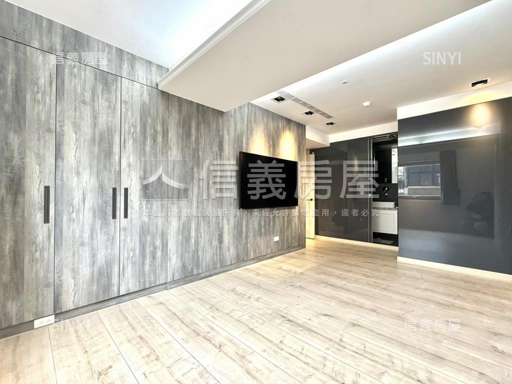 近捷運區公所精裝美美屋房屋室內格局與周邊環境