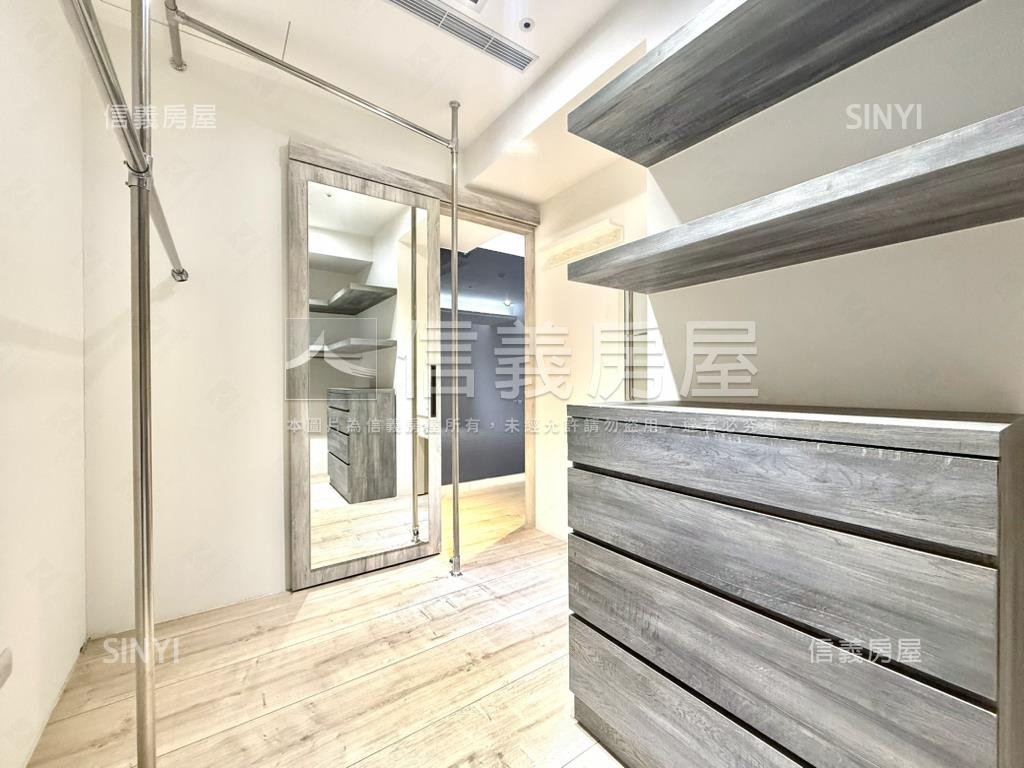 近捷運區公所精裝美美屋房屋室內格局與周邊環境