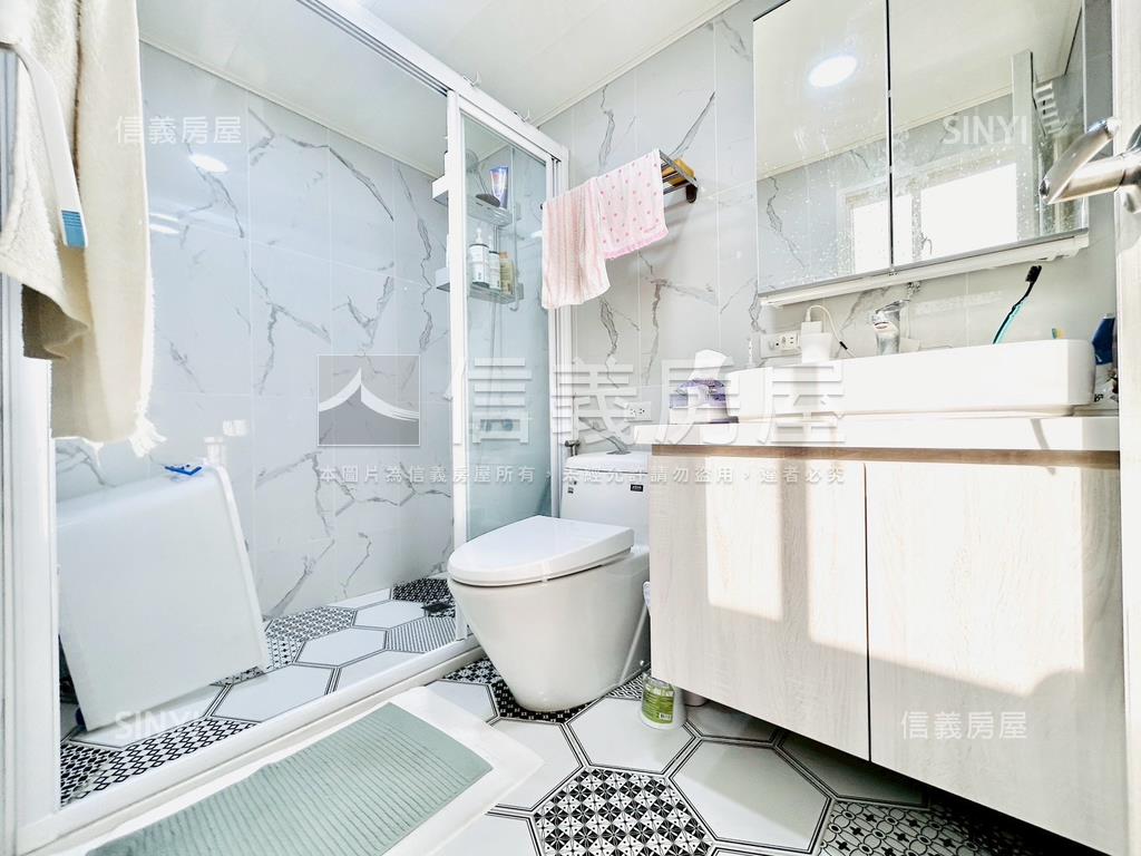 摩登歐洲２＋２房美裝潢房屋室內格局與周邊環境