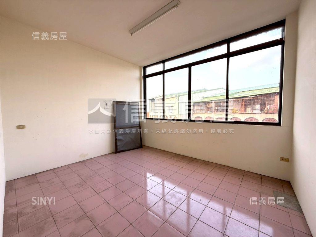 近好市多一千萬內透天房屋室內格局與周邊環境