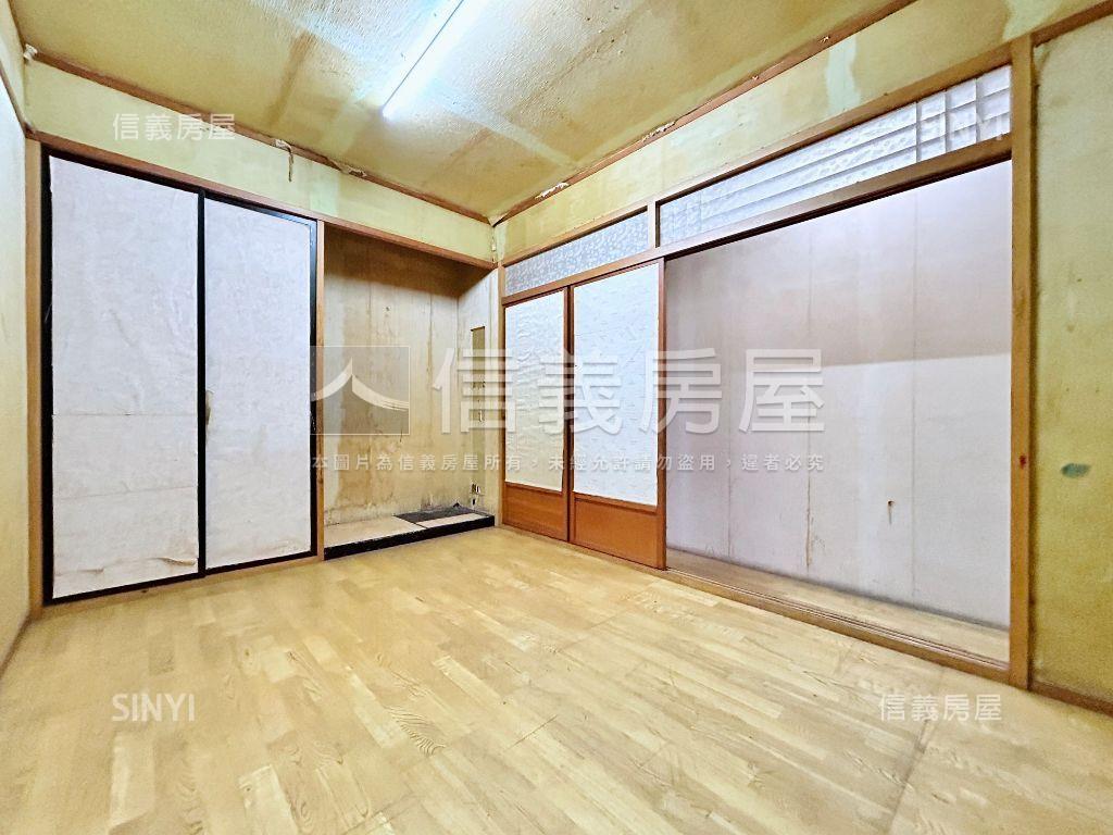 正北屯路鬧市金店面房屋室內格局與周邊環境