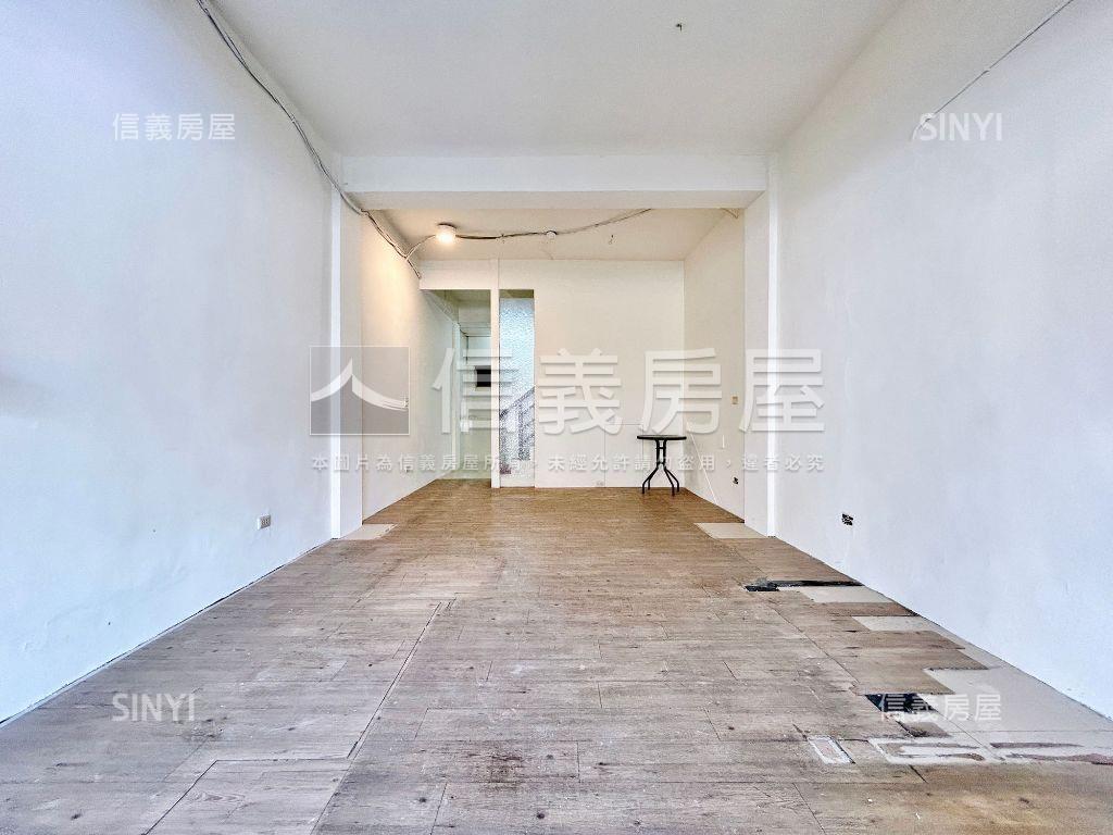 正北屯路鬧市金店面房屋室內格局與周邊環境