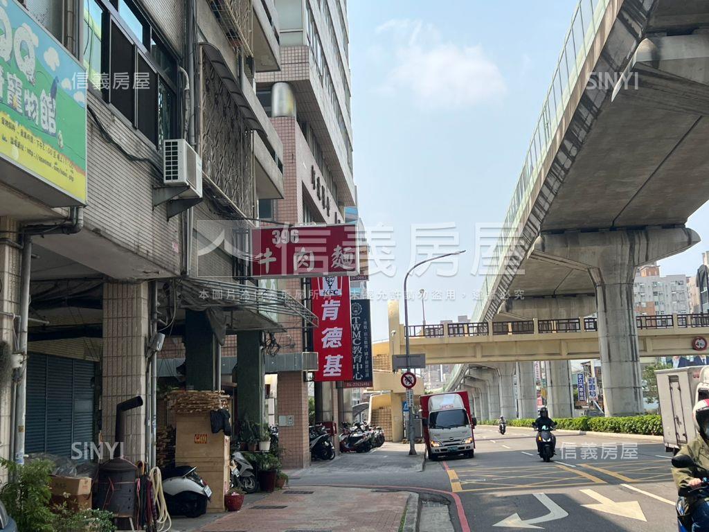 正北屯路鬧市金店面房屋室內格局與周邊環境