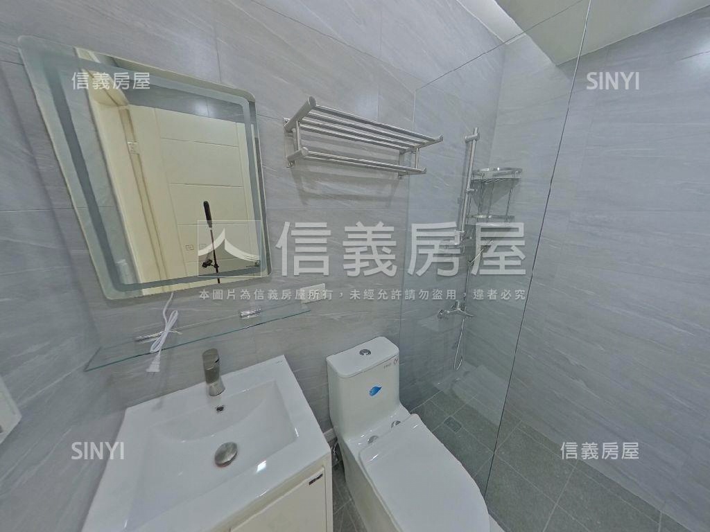 近捷運成家裝潢美居房屋室內格局與周邊環境