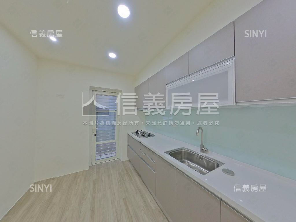 近捷運成家裝潢美居房屋室內格局與周邊環境