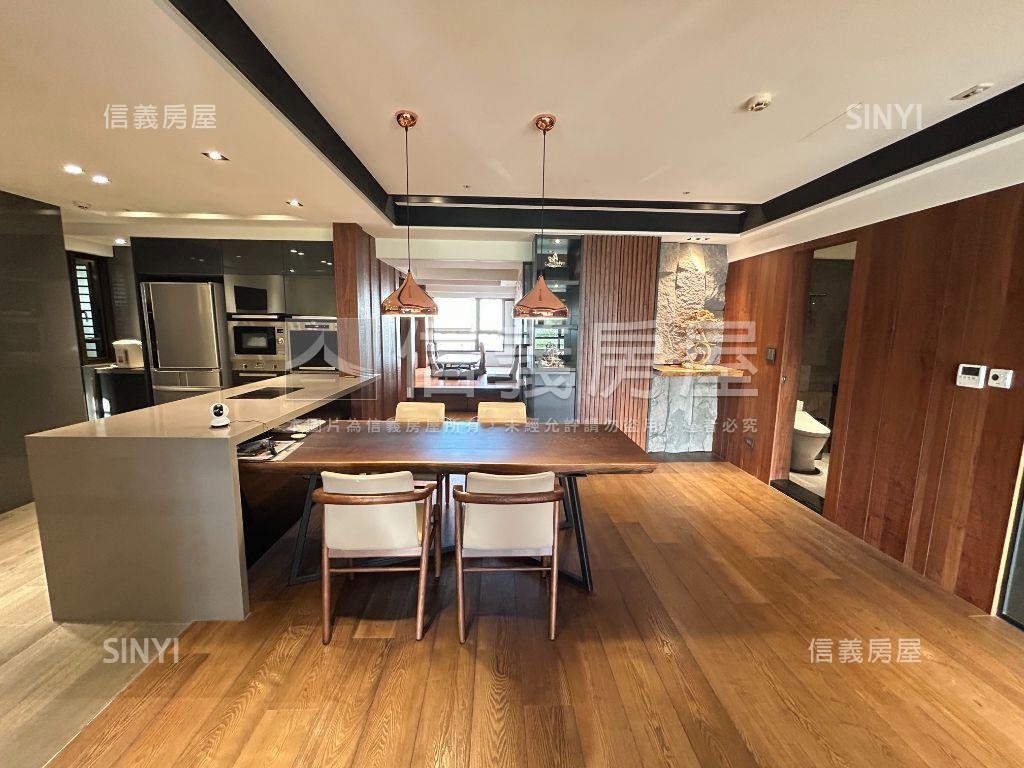 美河市河景美大戶房屋室內格局與周邊環境