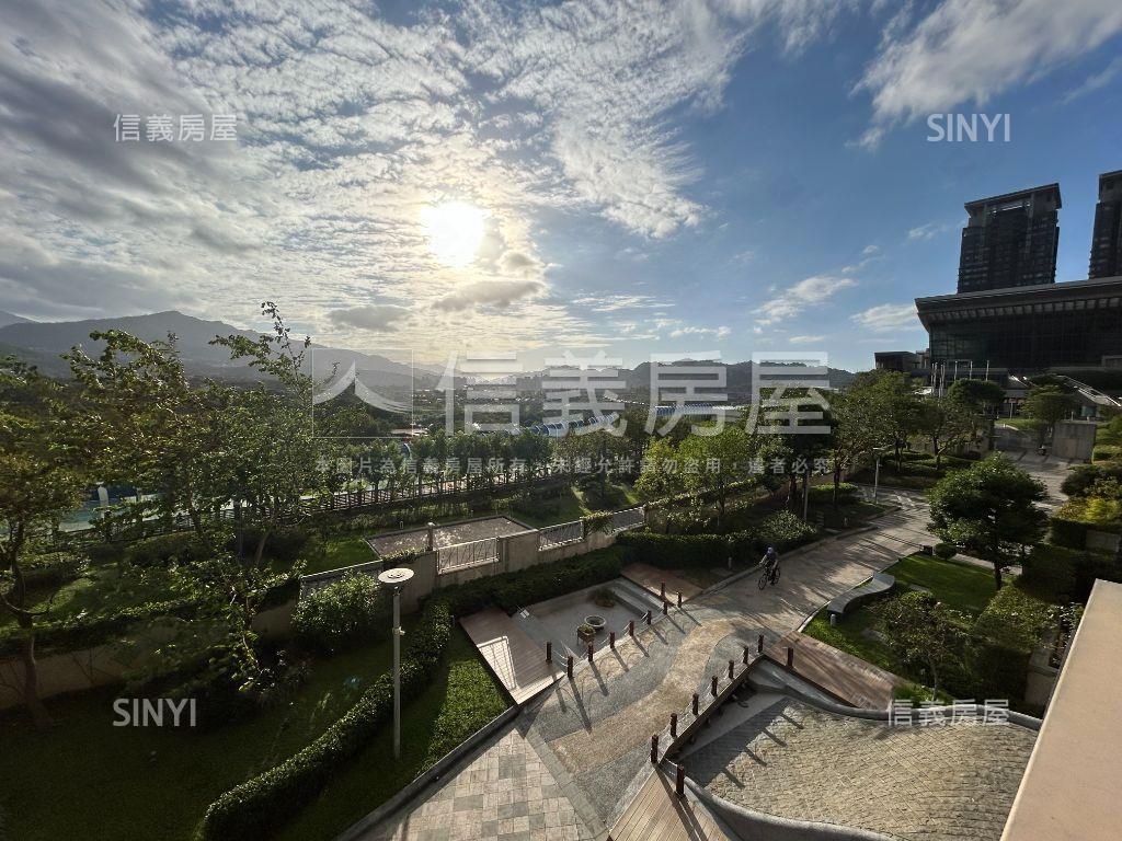 美河市河景美大戶房屋室內格局與周邊環境