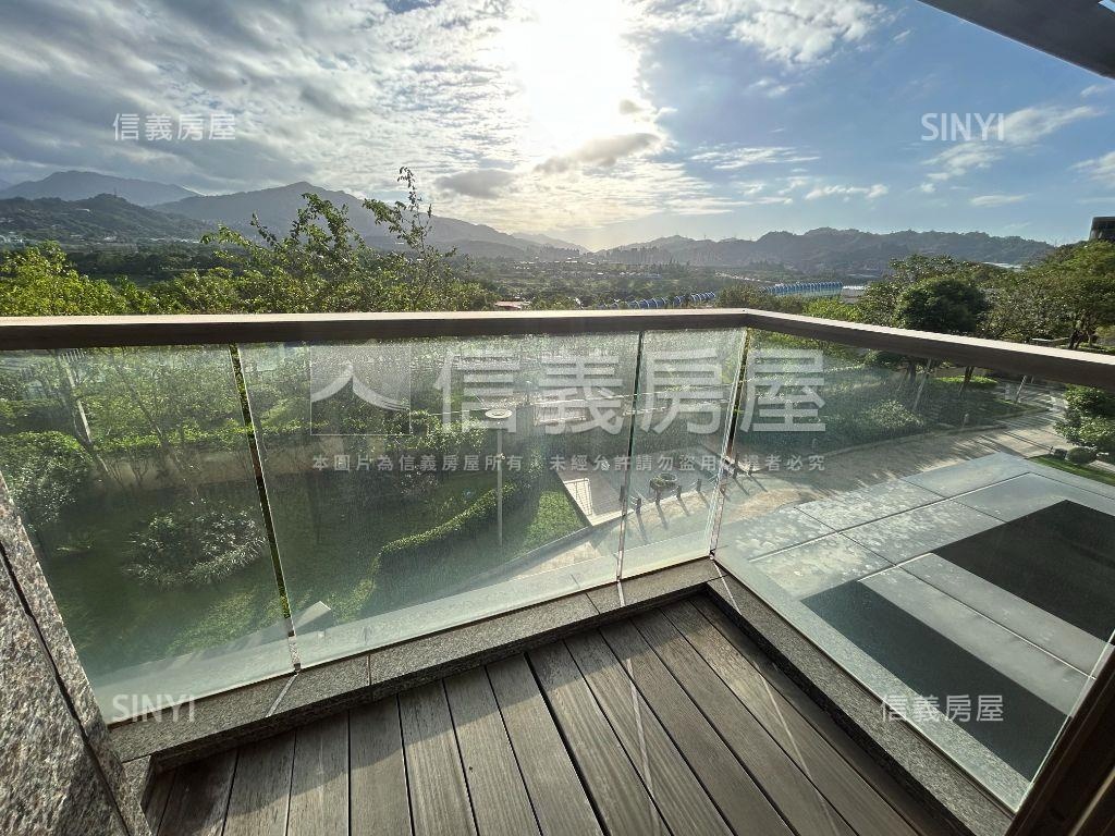 美河市河景美大戶房屋室內格局與周邊環境