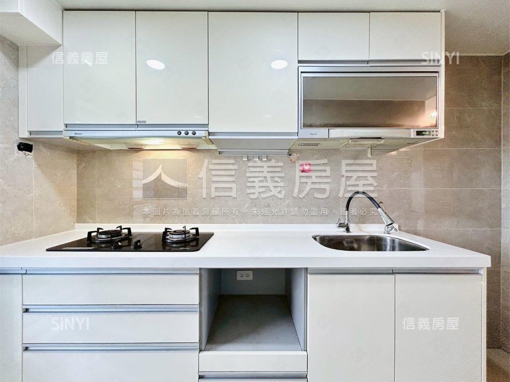 寓上樂灣☀️河岸視野戶房屋室內格局與周邊環境