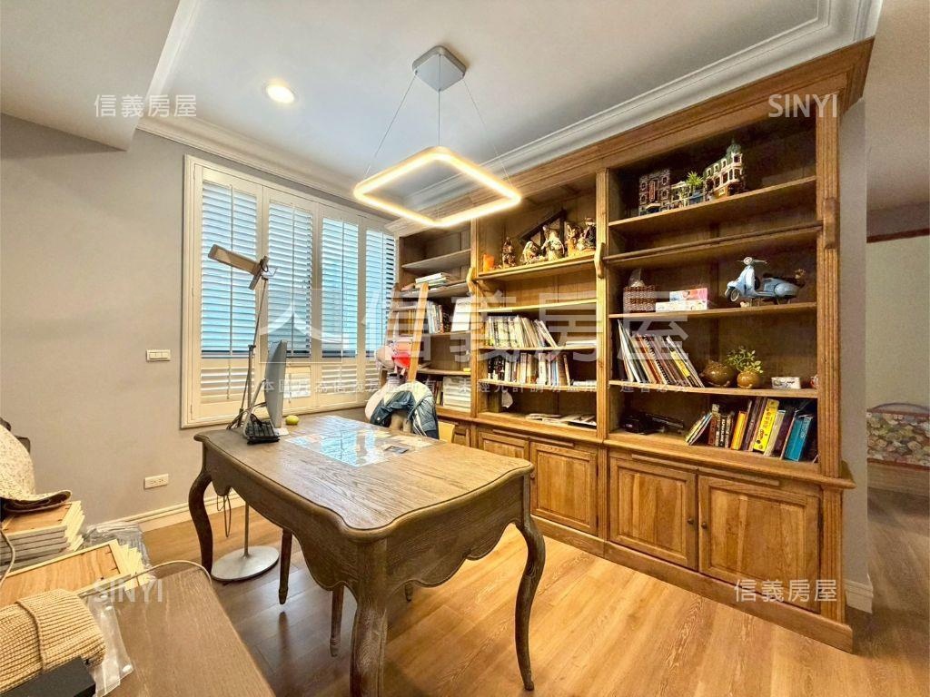 ★稀有知己三房雙坡平車位房屋室內格局與周邊環境